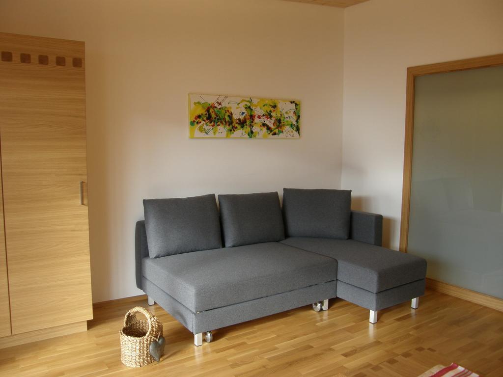 Apartments Karlhof Ίνσμπρουκ Δωμάτιο φωτογραφία